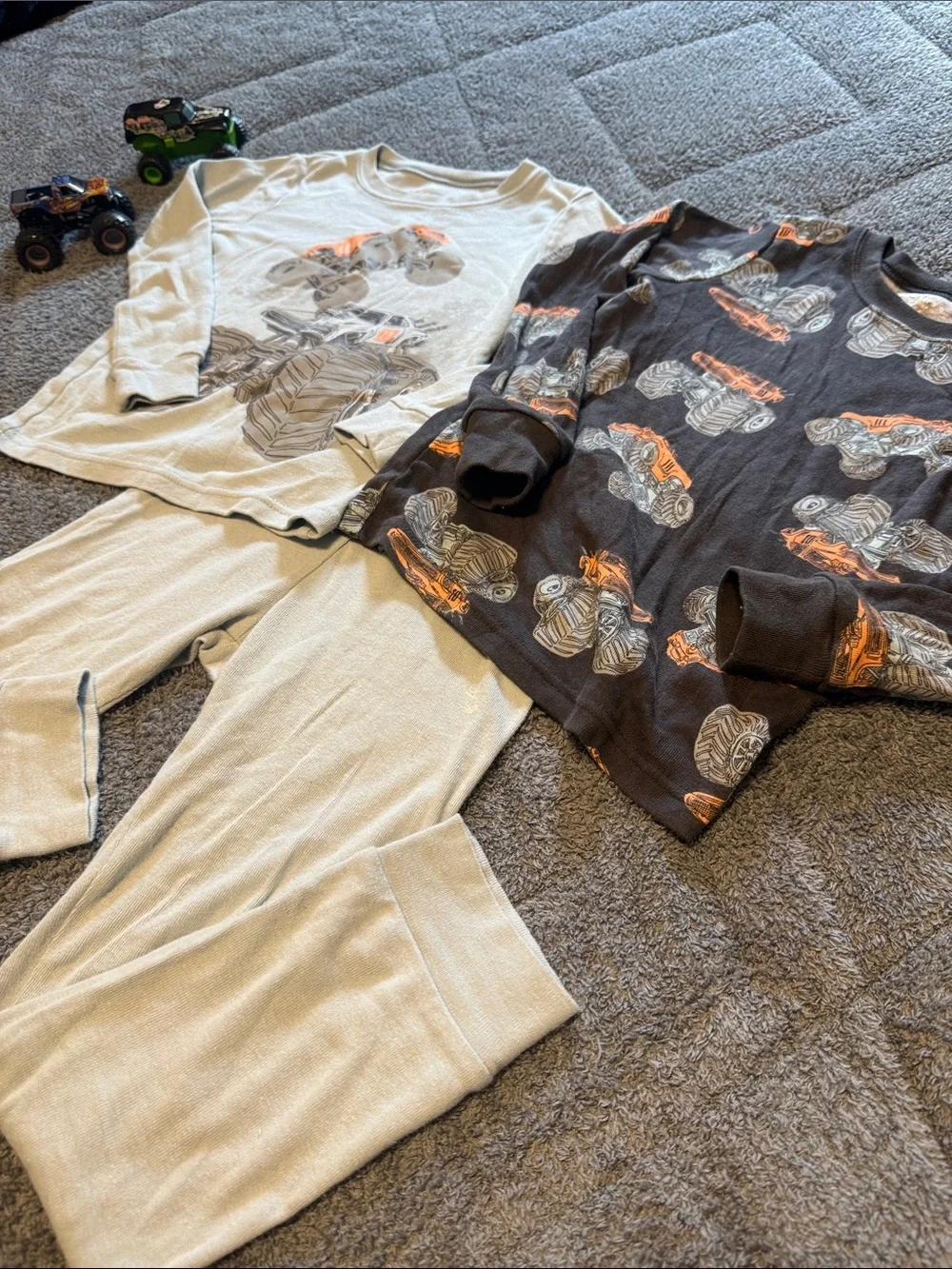 Carter's Monster Truck 2-Piece Pajama Set - Beige & Black